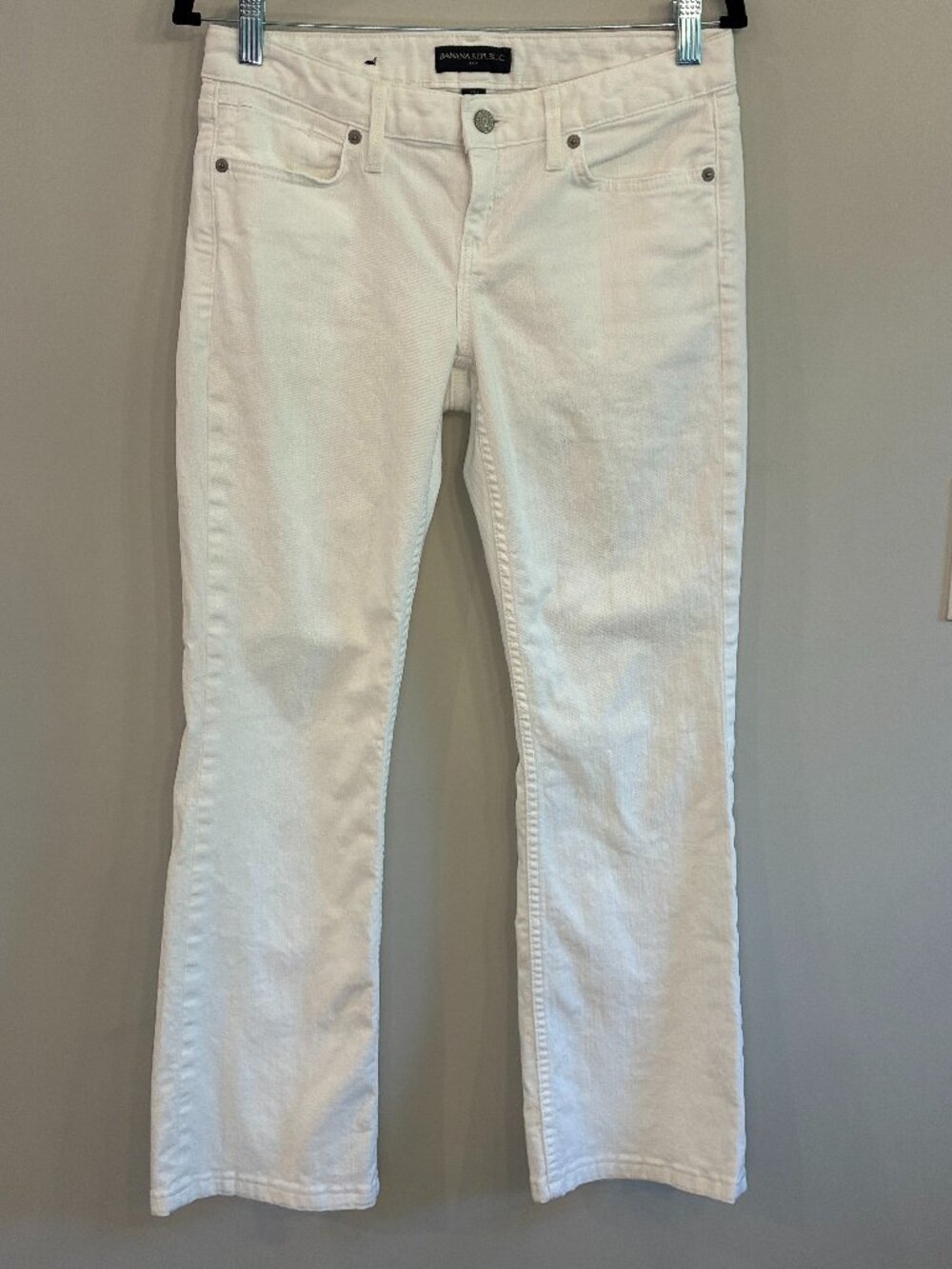 Banana Republic White Stretch Ankle Bootcut Jeans Flap Back Pockets | Size 27/4